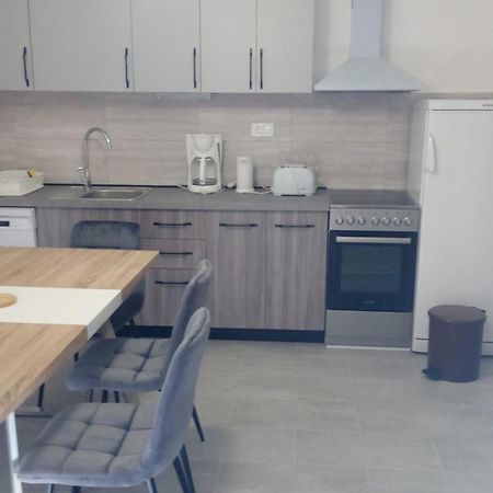Milda+M Apartment Skradin Bagian luar foto