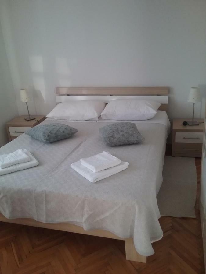 Milda+M Apartment Skradin Bagian luar foto